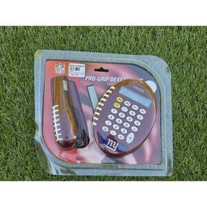 NFL NY Giants Football PRO-GRIP Desk Set CALCULATOR & STAPLER New Sealed